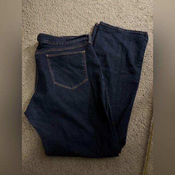 Old Navy The Flirt Bootcut Women's Dark Wash Jeans Size 14 - Picture 1 of 7